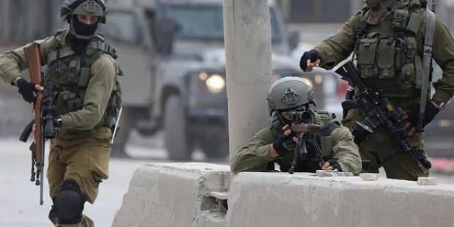 İsrail askeri 10 yaşında çocuğu darp edip gözaltına aldı