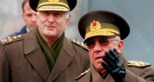 Rütbeler söküldü!