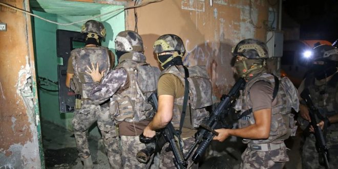 Adana'da IŞİD iddiasıyla operasyon