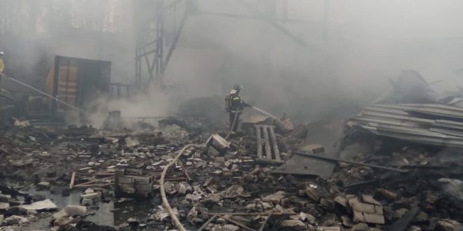 Barut fabrikasında patlama: 12 ölü