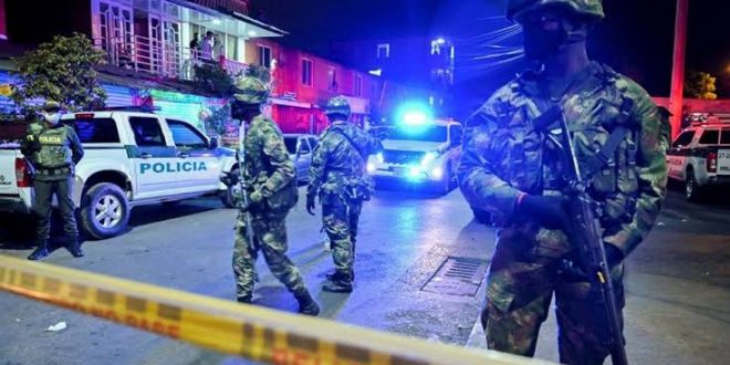 Kolombiya'da 4 yerli halk liderine pusu