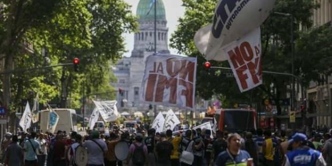 Arjantin'de IMF protesto edildi