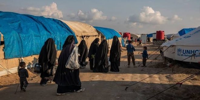 Suriye’deki Roj Kampı’ndan Danimarka’ya getirilen 3 kadına terör suçlaması