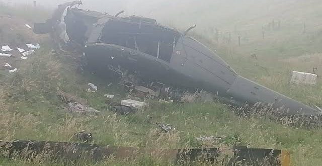 Kolombiya'da polis helikopteri düştü!