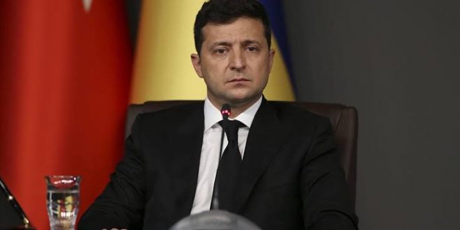 Ukrayna Devlet Başkanı 'Oligark' yasasını imzaladı!