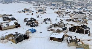 "Suriye'deki kamplarda 15 çocuk donarak hayatını kaybetti"