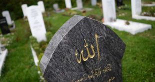 Almanya'da müslüman mezarlığına çirkin saldırı