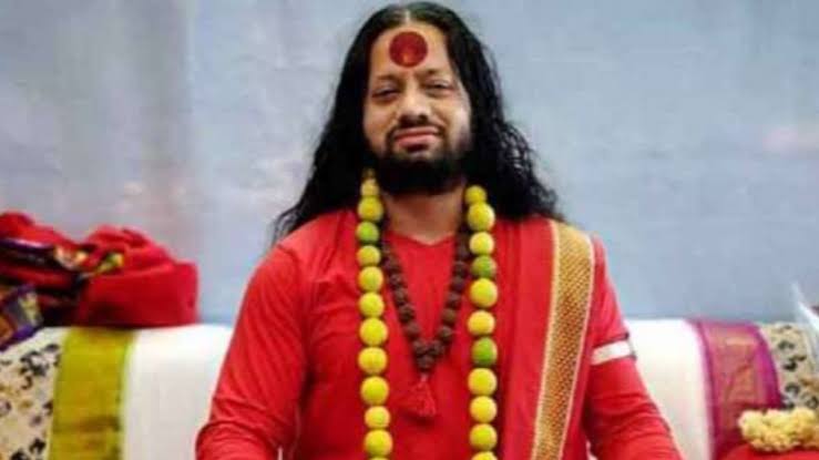 Hindu lider İslam’a ve Gandi’ye hakaretten tutuklandı!
