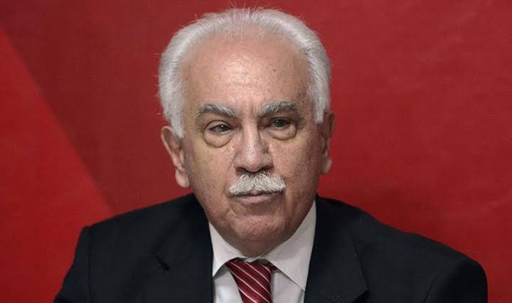 Doğu Perinçek: Rusya’nın kullandığı silah, barış ve huzur getiren silahtır!