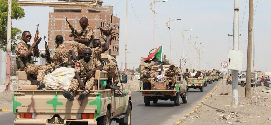 Yemen’de Husiler Sudanlı askerlere saldırı düzenledi: 9 ölü