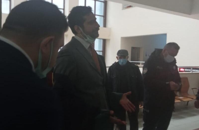 Adliye binasında suç üstüne suç!