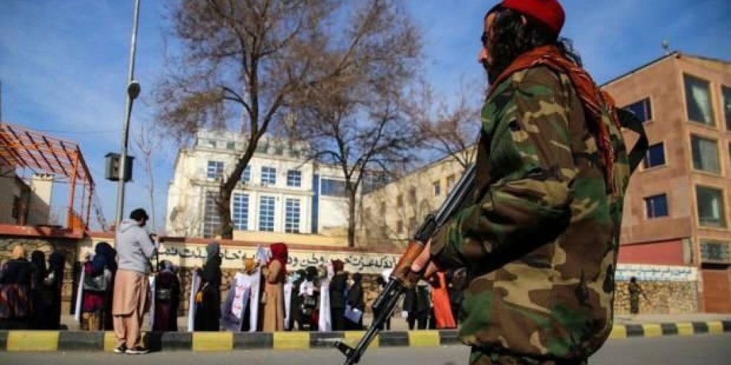 Afganistan’da camiye saldırı: 2 ölü, 18 yaralı