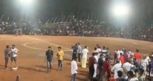 Futbol maçında tribün çöktü: 200 yaralı