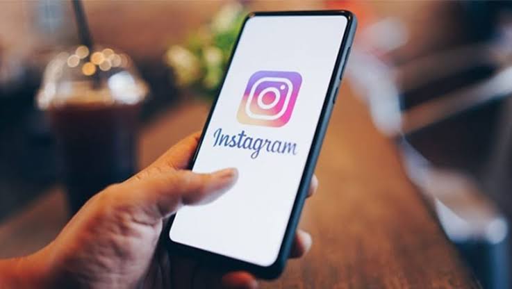 Instagram Rusya’da tamamen kapandı