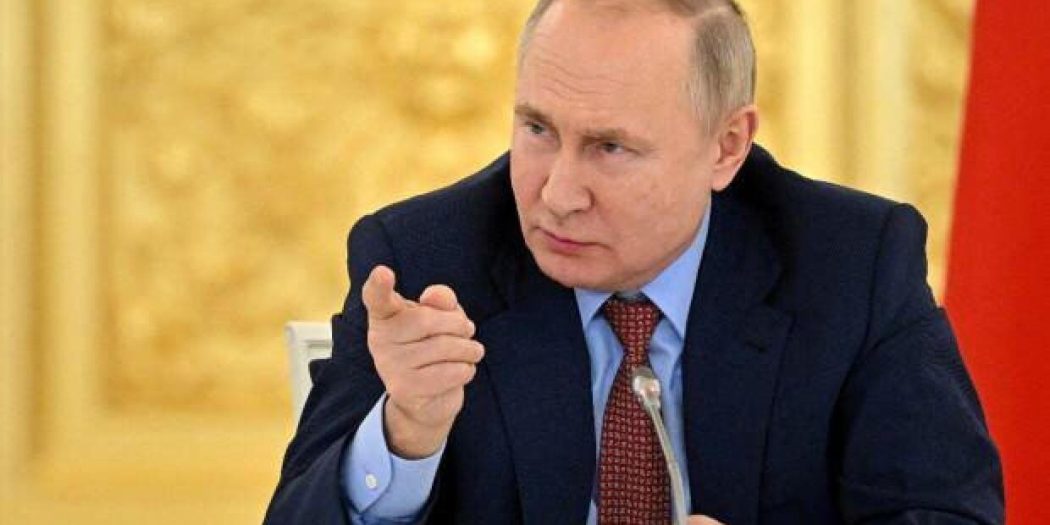 Putin’in ‘fahri doktora’ unvanı iptal edildi