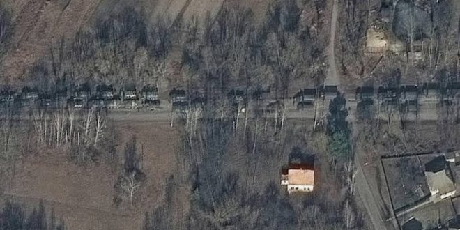 Ukrayna'ya 65 kilometrelik konvoy yaklaşıyor