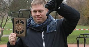 İsveç'te skandal: Irkçı İslam düşmanı, polis eşliginde Kur'an-ı Kerim yaktı!