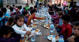 Kampta kalan 140 Suriyeli çocuk zehirleme şüphesiyle hastanelere kaldırıldı