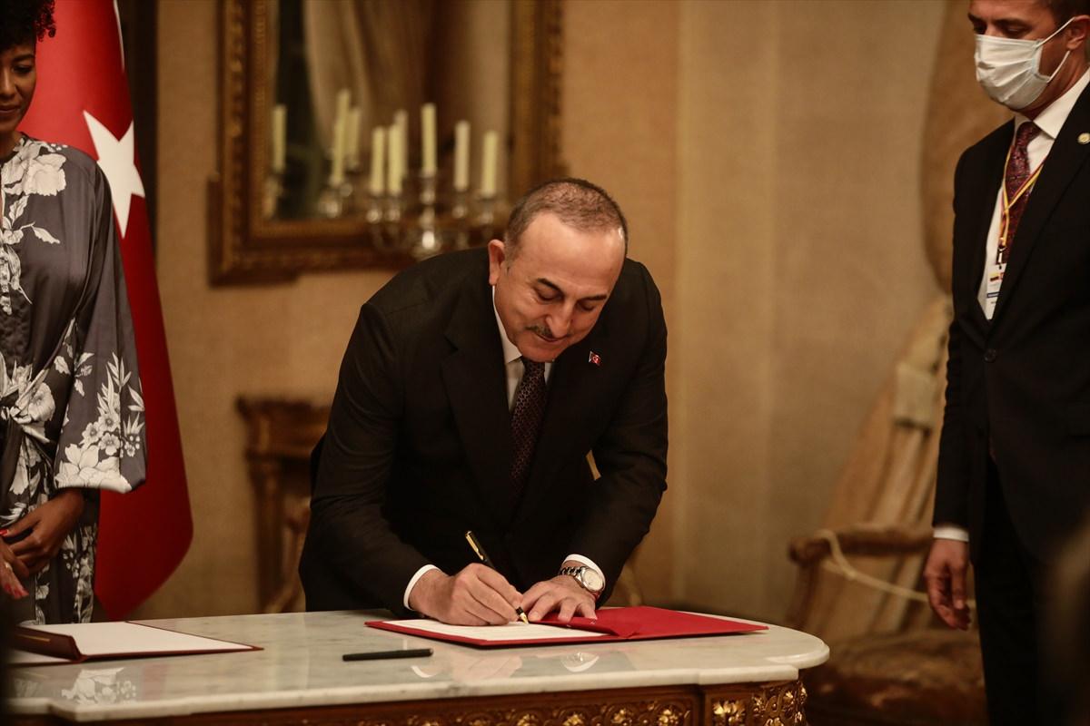 Bakan Çavuşoğlu'ndan Kolombiya ziyareti!