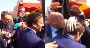 Macron domatesli saldırıya uğradı