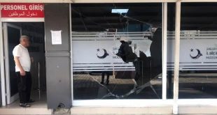 Göç İdaresinin camlarını kıran Suriyeliler gözaltına alındı