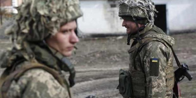 Ukrayna askerleri Almanya'da eğitim alacak