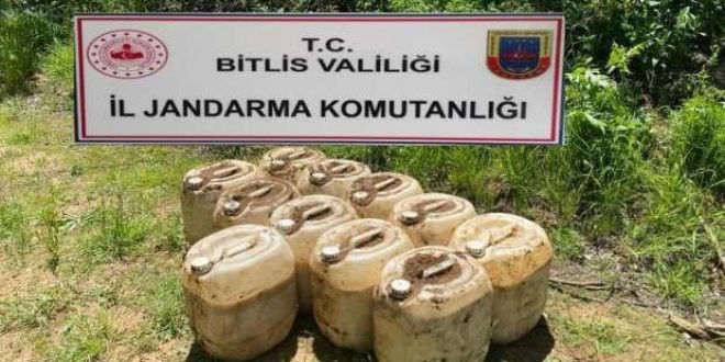 Toprağa gömülü 430 kg amonyum nitrat ele geçirildi!
