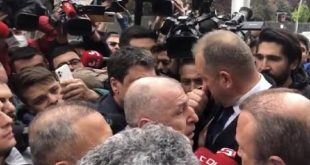 İçişleri Bakanlığı'na yürümek isteyen Ümit Özdağ, polis engeline takıldı