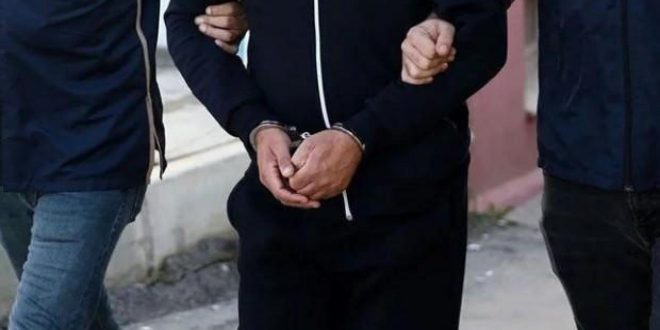 Bağcılar'da gizli görüntü çeken Pakistanlı yakalandı