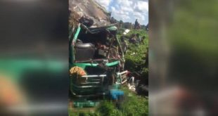 Uganda'da korkunç kaza! Çok sayıda yolcu hayatını kaybetti