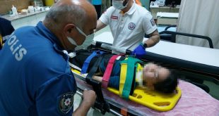 Üzerine kapı kilitlenen çocuk balkondan düştü