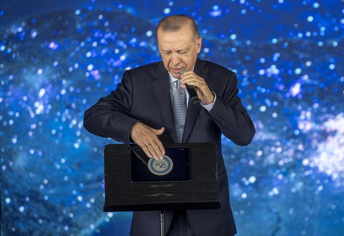 Türksat 5B uydusu hizmete alındı Türksat 5B uydusu hizmete alındı