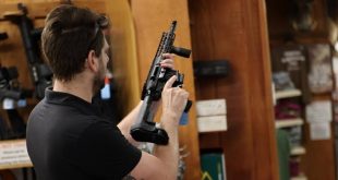 ABD'de silahlanma yaşı 21'e yükseliyor