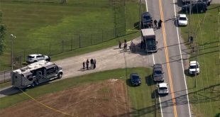 ABD'de üretim yesisine giren silahlı saldırgan 3 kişiyi öldürdü