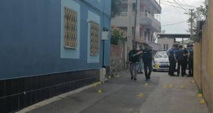 İzmir'de havlayan köpek yüzünden kan aktı