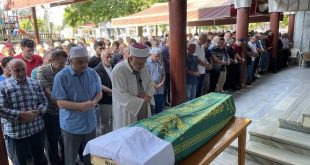 Şakasına kolundan baraja atılan genç kız boğuldu