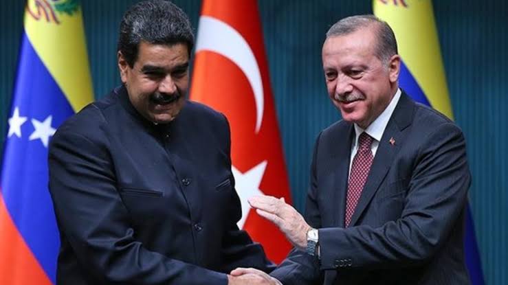venezuela devlet baskani maduro 4 yil sonra turkiye yi ziyaret edecek 01