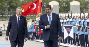 Venezuela Devlet Başkanı Maduro resmi törenle karşılandı