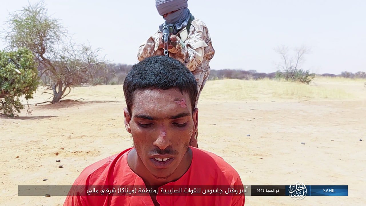 IŞİD Mali'de yakaladığı 2 kişiyi infaz etti