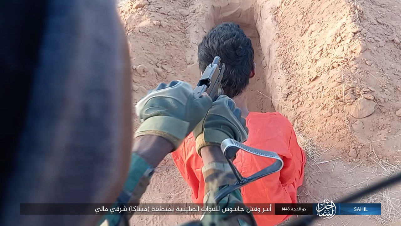 IŞİD Mali'de yakaladığı 2 kişiyi infaz etti