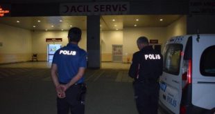 Parkta alkol uyarısı yapan kişi bıçaklandı