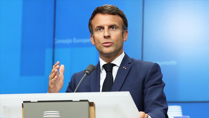 Macron gaz umuduyla Cezayir kapısında Macron gaz umuduyla Cezayir kapısında