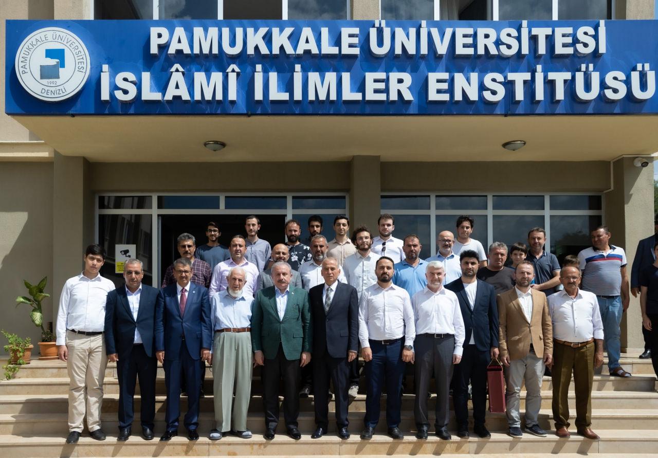 Şentop, Pamukkale Üniversitesi İslami İlimler Enstitüsü'nü ziyaret etti