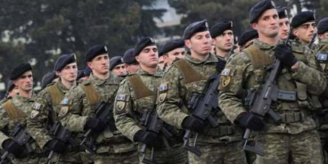 AB'den Sırbistan-Kosova için gerginlik uyarısı