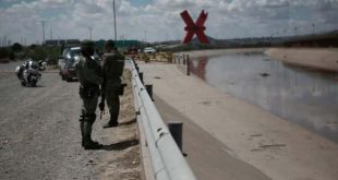 Meksika'da 5 yaşındaki bir kız sınırı geçmeye çalışırken akıntıya teslim oldu