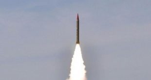 Hindistan hükümeti 3 ordu yetkilisini görevden aldı: Pakistan'a füze atılmıştı