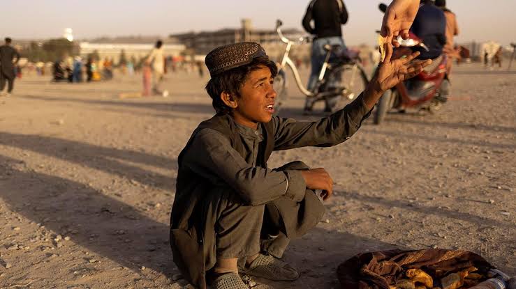 Afganistan’da dilencilere istihdam