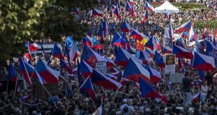 Avrupa'da halk sokağa indi: "Şimdi kaos zamanı"