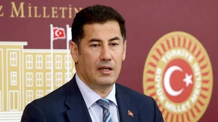 Eski MHP’li isim Cumhurbaşkanlığına aday olduğunu duyurdu!