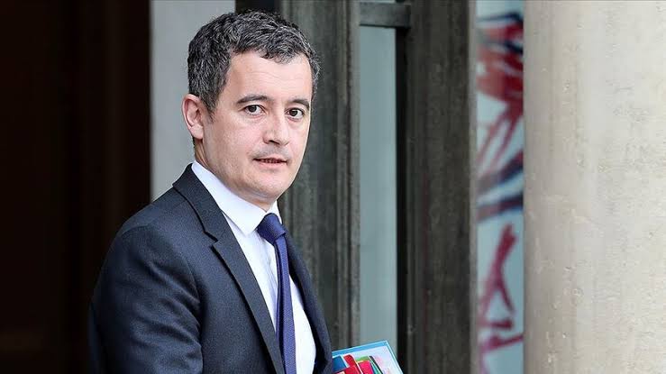 Fransa basını: İçişleri Bakanı Darmanin, ülkedeki müslümanları sınır dışı etme hazırlığında!